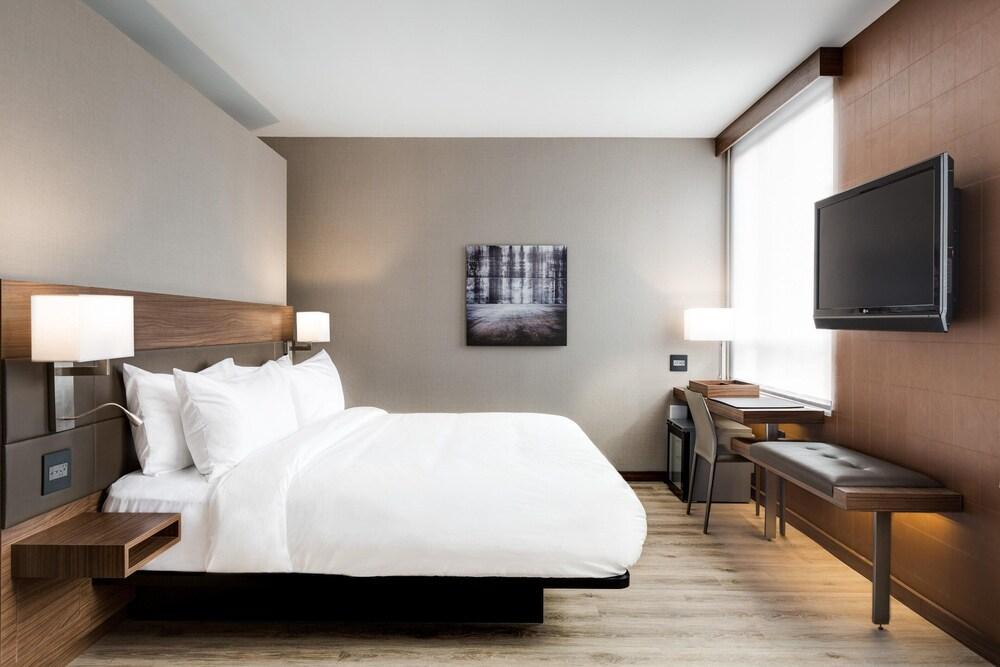 Ac Hotel By Marriott Little Rock Downtown Екстер'єр фото