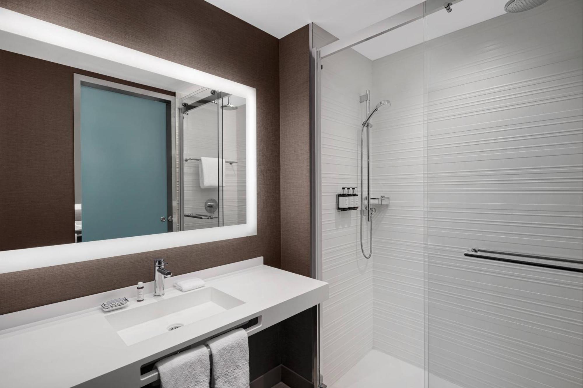 Ac Hotel By Marriott Little Rock Downtown Екстер'єр фото